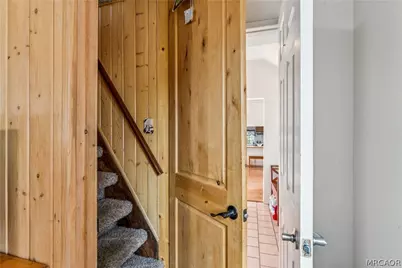 1051 Playground Drive, Crestline, CA 90031 - Photo 15