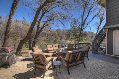 27994 W Shore Road, Lake Arrowhead, CA 92352 - Photo 25