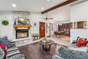 24166 Cresta Dr, Crestline, CA 92325 - Photo 19