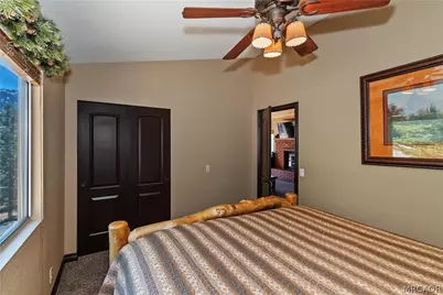43850 Yosemite Drive, Big Bear Lake, CA 92315 - Photo 23