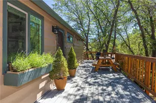 875 Santa Barbara Ave, Sugarloaf, CA 92386 - Photo 7