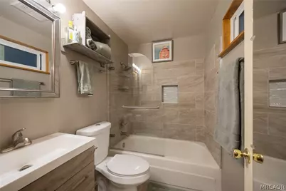 875 Santa Barbara Avenue, Sugarloaf, CA 92386 - Photo 25