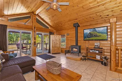 228 Lagunita Lane, Big Bear Lake, CA 92315 - Photo 11