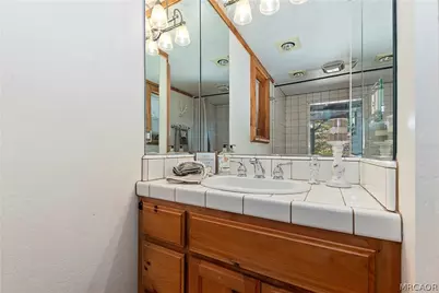 228 Lagunita Lane, Big Bear Lake, CA 92315 - Photo 31