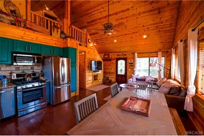 1127 Crags Lane, Fawnskin, CA 92333 - Photo 11