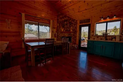 1127 Crags Lane, Fawnskin, CA 92333 - Photo 9