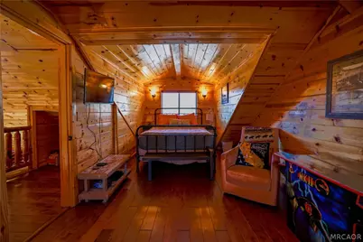 1127 Crags Lane, Fawnskin, CA 92333 - Photo 15