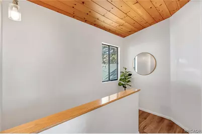 31701 Panorama, Running Springs, CA 92382 - Photo 25