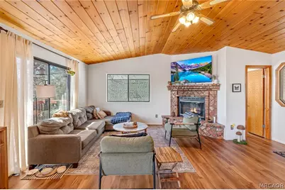 31701 Panorama, Running Springs, CA 92382 - Photo 9