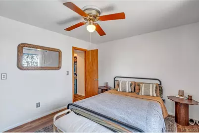 31701 Panorama, Running Springs, CA 92382 - Photo 23