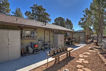 437 San Martin Drive, Big Bear City, CA 92314 - Photo 15
