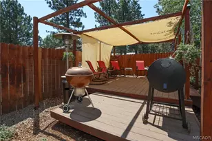 561 San Bernardino Ave, Sugarloaf, CA 92386 - Photo 15