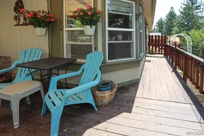 561 San Bernardino Avenue, Sugarloaf, CA 92386 - Photo 7