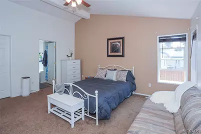 561 San Bernardino Avenue, Sugarloaf, CA 92386 - Photo 29