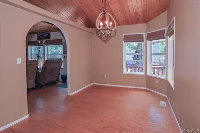 561 San Bernardino Avenue, Sugarloaf, CA 92386 - Photo 23