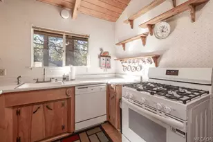 41789 Comstock Ln, Big Bear Lake, CA 92315 - Photo 19