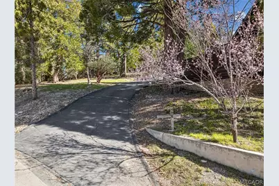 499 Golf Course Lane, Lake Arrowhead, CA 92352 - Photo 49