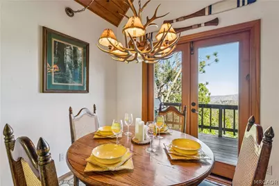 24950 Highland Drive, Crestline, CA 92325 - Photo 7