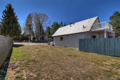 925 W Fairway Boulevard, Big Bear City, CA 92314 - Photo 5