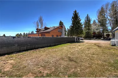 925 W Fairway Boulevard, Big Bear City, CA 92314 - Photo 9