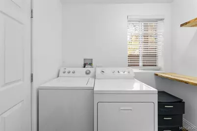 39965 Hillcrest Drive, Big Bear Lake, CA 92315 - Photo 21