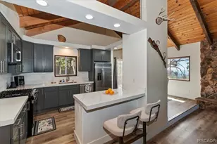 30573 Live Oak Dr, Running Springs, CA 92382 - Photo 17