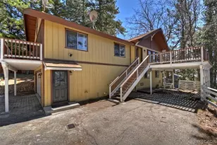 30573 Live Oak Dr, Running Springs, CA 92382 - Photo 5