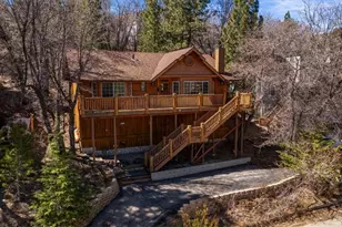 487 Villa Grove Ave, Big Bear City, CA 92314 - Photo 3