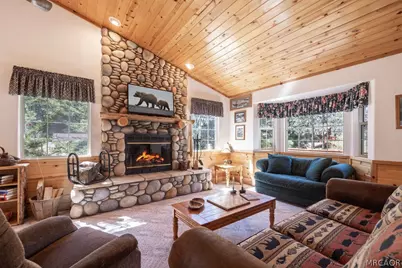 1030 Jasper Drive, Big Bear City, CA 92314 - Photo 5