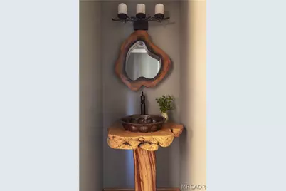 183 Chipmunk Drive, Lake Arrowhead, CA 92352 - Photo 7