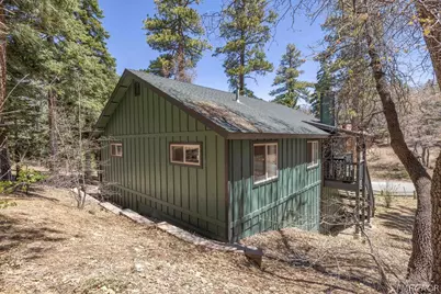 1639 Columbine Drive, Big Bear City, CA 92314 - Photo 43