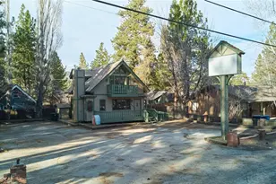 805 W Big Bear Blvd Blvd, Big Bear City, CA 92314 - Photo 43