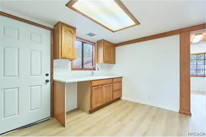 805 W Big Bear Blvd Boulevard, Big Bear City, CA 92314 - Photo 19
