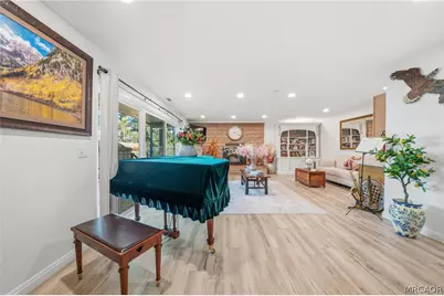 195 Knoll Road, Big Bear Lake, CA 92315 - Photo 19