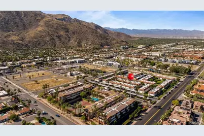 467 S Calle El Segundo #D1, Palm Springs, CA 92262 - Photo 5