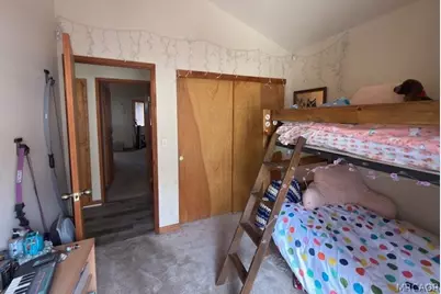 33466 Angeles Drive, Green Valley Lake, CA 92341 - Photo 33