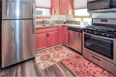 154 Leonard Lane, Sugarloaf, CA 92386 - Photo 15