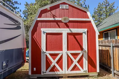 154 Leonard Lane, Sugarloaf, CA 92386 - Photo 7