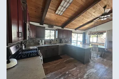 42720 Peregrine Avenue, Big Bear Lake, CA 92315 - Photo 7