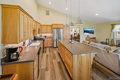 435 Wagon Wheel Road, Big Bear City, CA 92314 - Photo 19