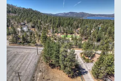 41711 Switzerland Drive, Big Bear Lake, CA 92315 - Photo 9