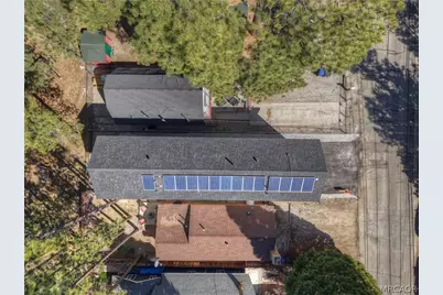 911 Sugarloaf Boulevard, Big Bear City, CA 92314 - Photo 35