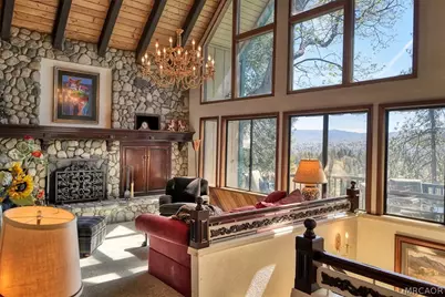 701 Zurich Drive, Lake Arrowhead, CA 92352 - Photo 3