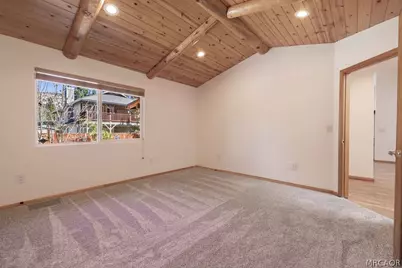 457 E Mountain View Boulevard, Big Bear City, CA 92314 - Photo 35