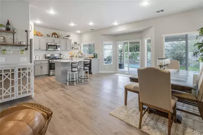 64279 Eagle Mountain Avenue, Desert Hot Springs, CA 92240 - Photo 9