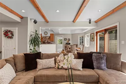 197 Massive Road, Lake Arrowhead, CA 92352 - Photo 5