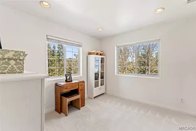 197 Massive Road, Lake Arrowhead, CA 92352 - Photo 25