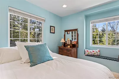 197 Massive Road, Lake Arrowhead, CA 92352 - Photo 23
