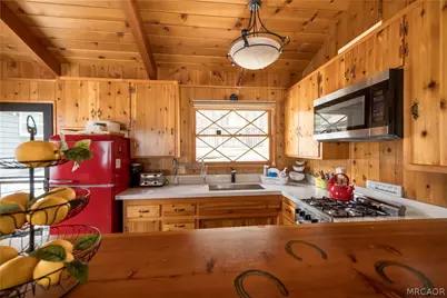 855 Highland Lane, Big Bear Lake, CA 92315 - Photo 9