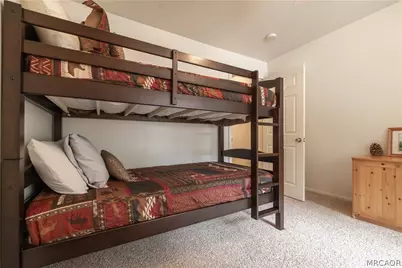 143 Santa Barbara Avenue, Sugarloaf, CA 92386 - Photo 19